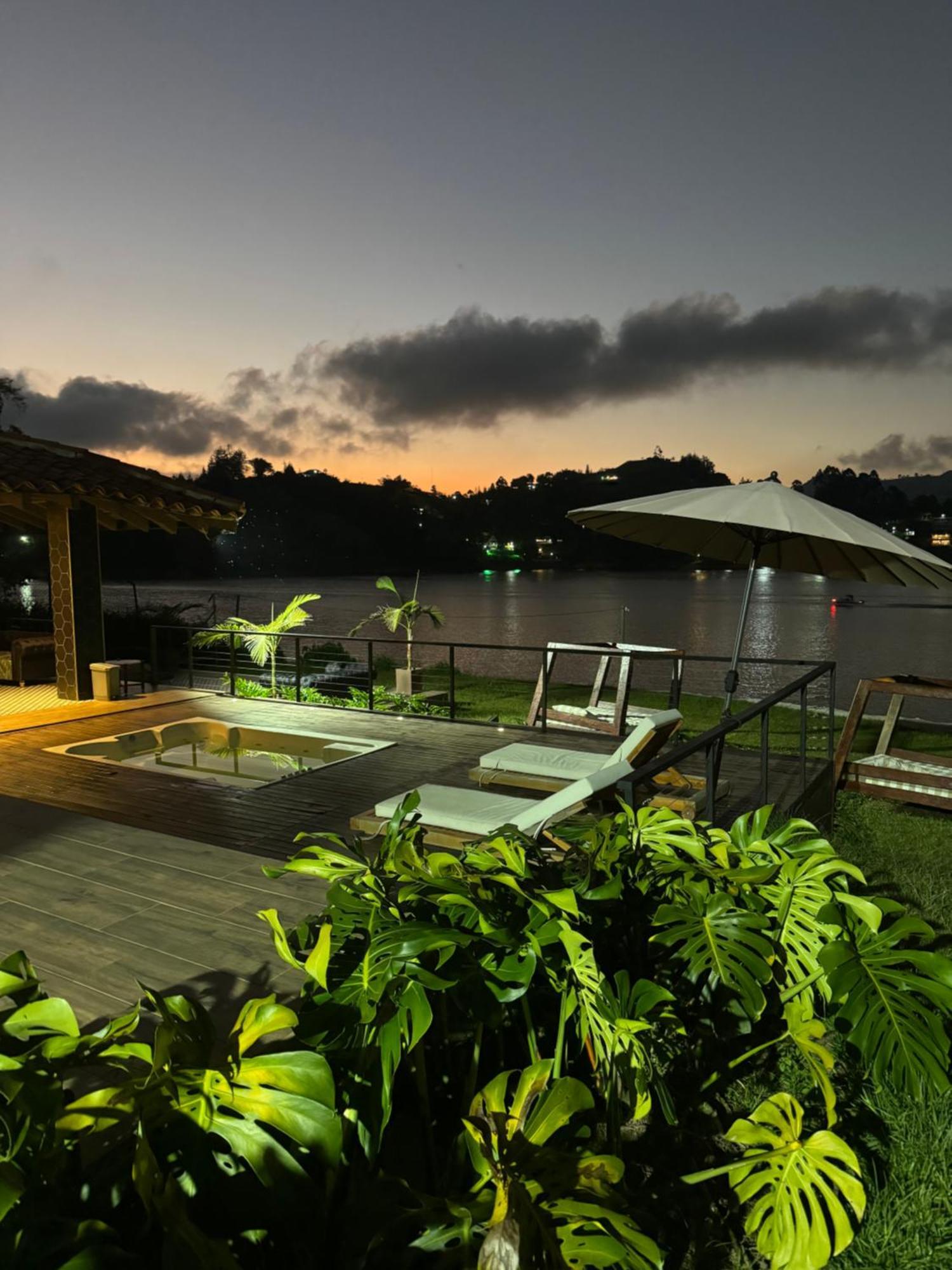 Botanico Hotel Boutique Guatape El Penol  Екстериор снимка